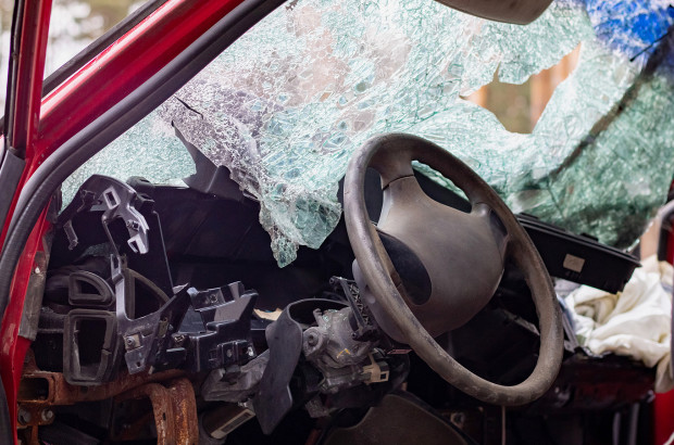 siniestralidad-coche-accidente.jpg